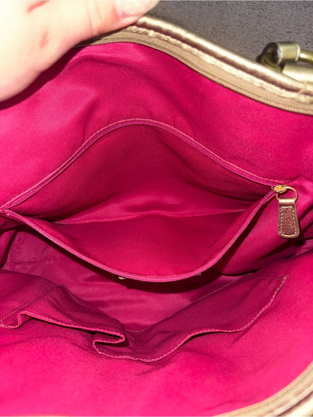 Coach Vintage Peyton Tattersall Tote cream and plaid design with gold detailing - Picture 15 of 16